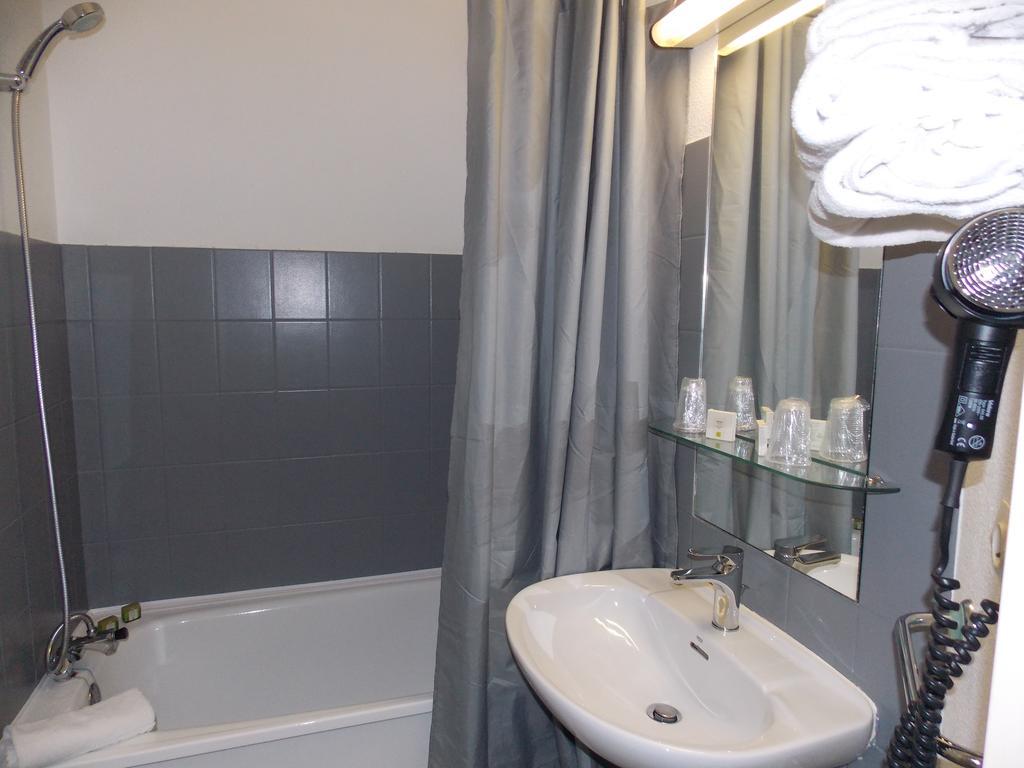 Hotel Du Delta Biganos Zewnętrze zdjęcie