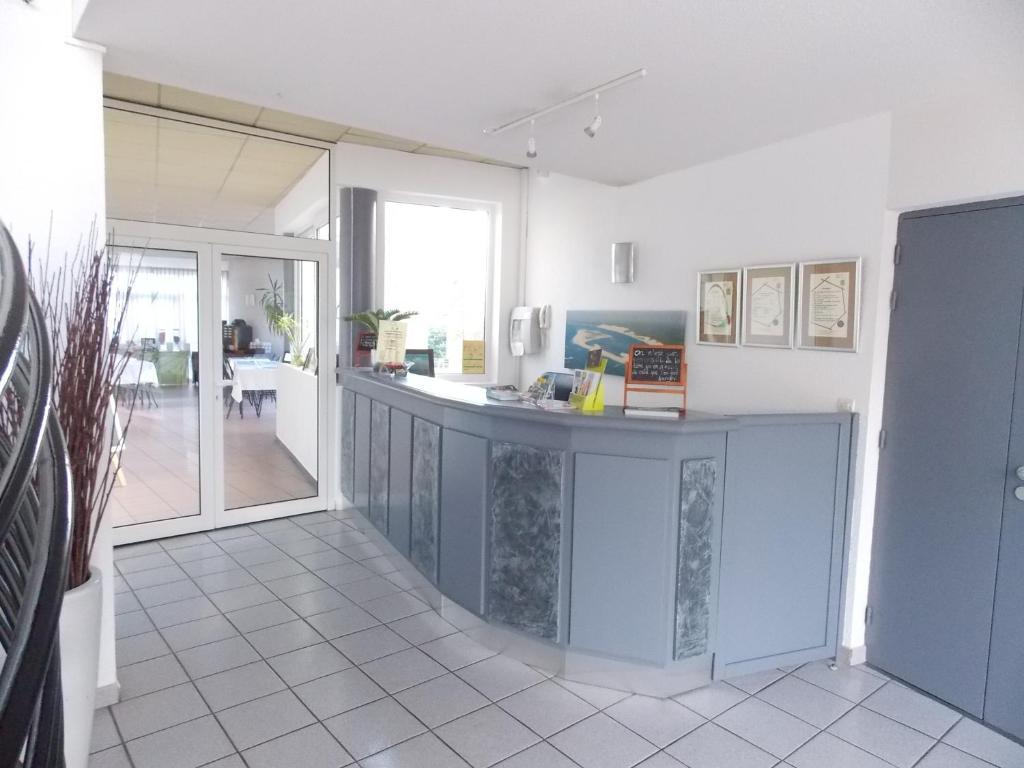 Hotel Du Delta Biganos Zewnętrze zdjęcie