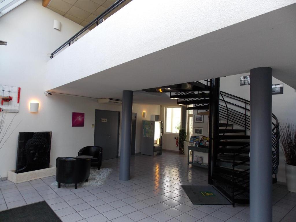 Hotel Du Delta Biganos Zewnętrze zdjęcie