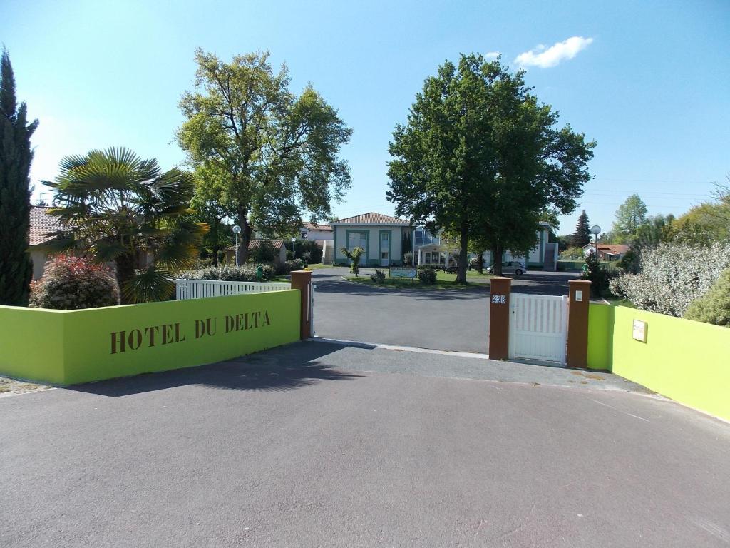 Hotel Du Delta Biganos Zewnętrze zdjęcie