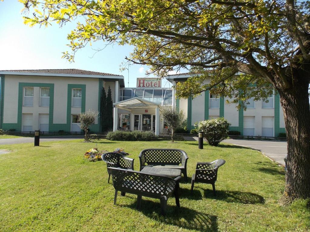 Hotel Du Delta Biganos Zewnętrze zdjęcie